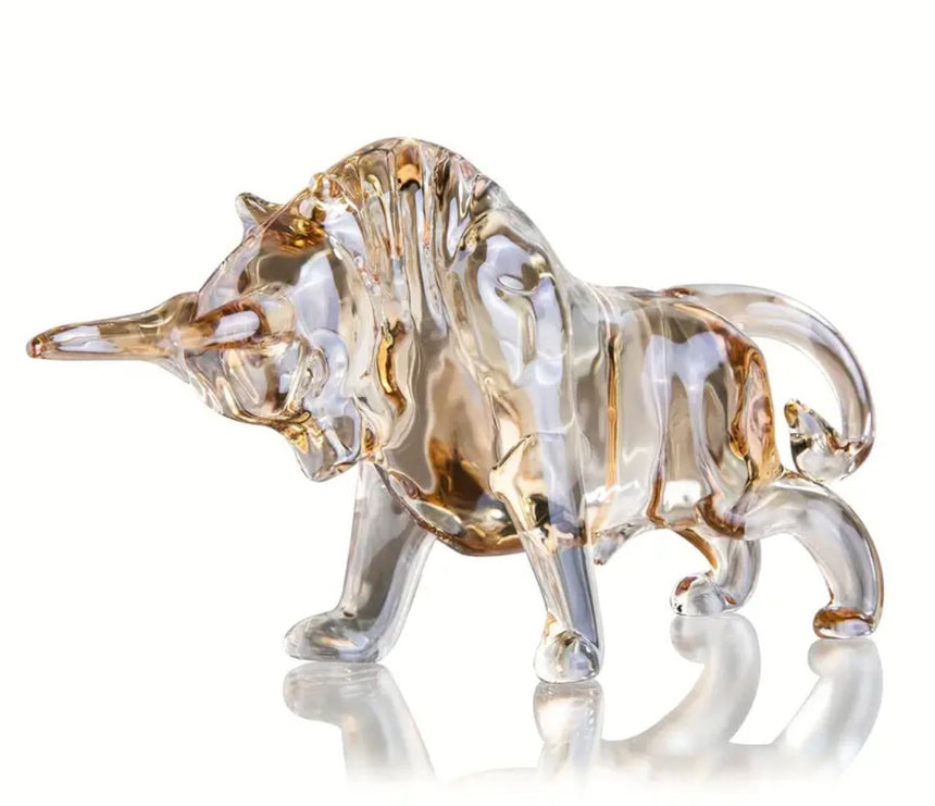 Crystal Bull Figurine – Elegant Desk Decor for Traders and Investors