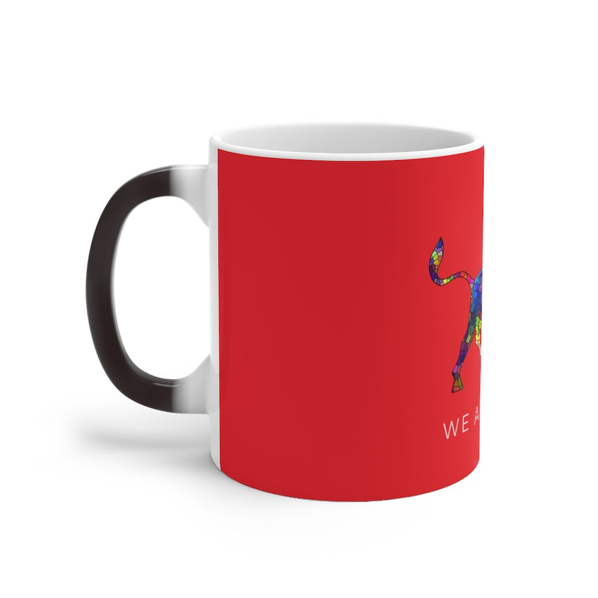 Taza Cambiante de Color Rojo con Toro Mosaico